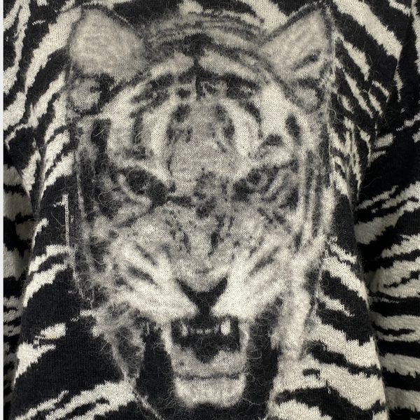 Black and white tiger jumper hotsell