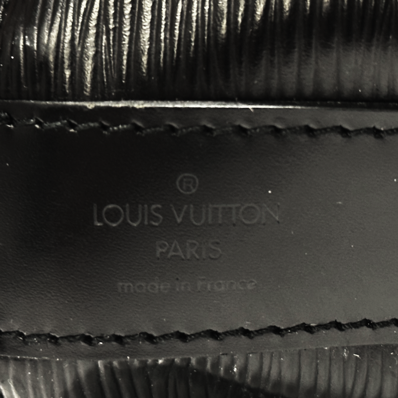 Louis Vuitton black Epi leather Sac D'epaule GM shoulder bag