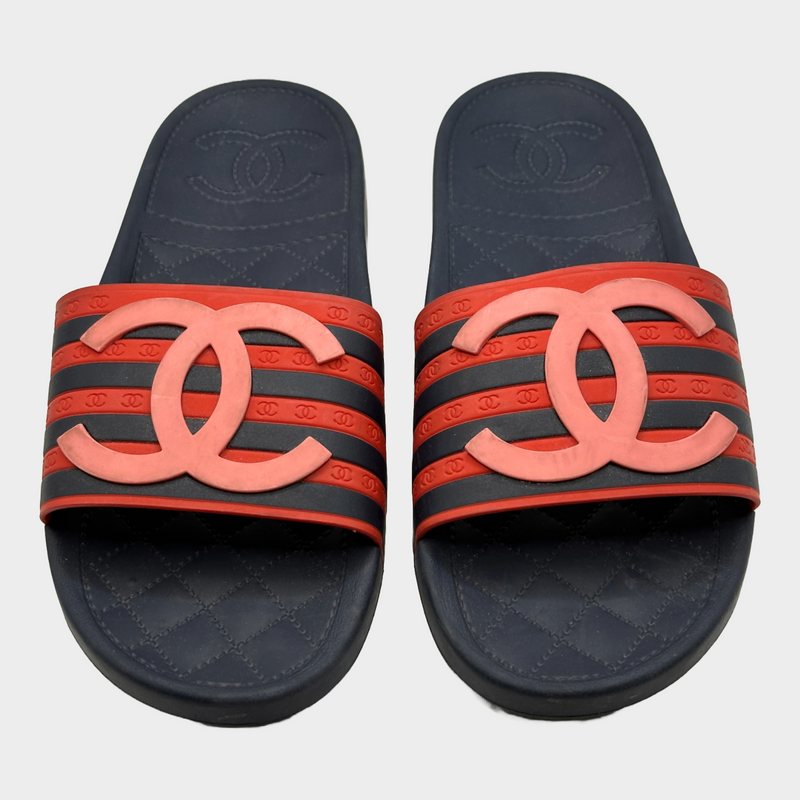 Chanel women's navy and red striped rubber flip flop