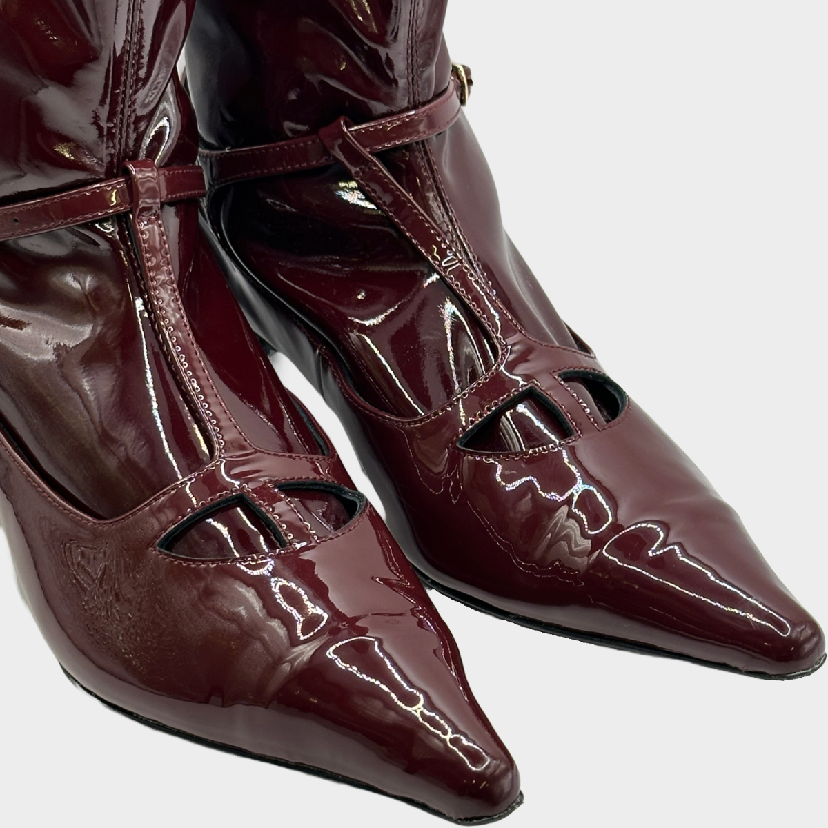 The Row women s burgundy patent leather ankle boots Loop Generation