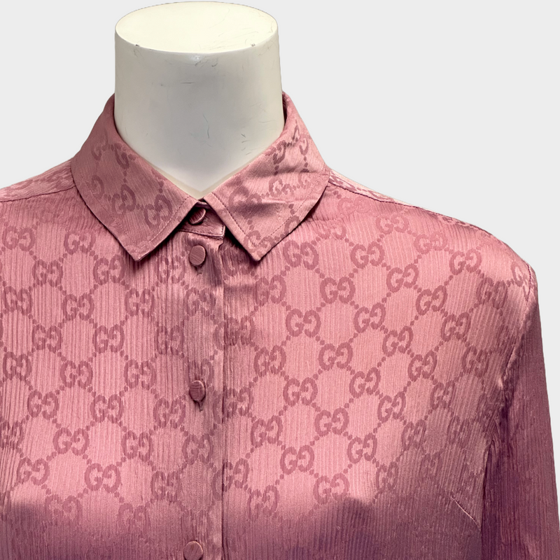 Gucci women's pink monogram silk pleated long sleeved shirt