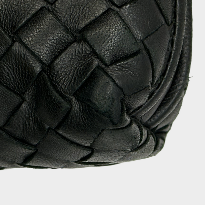 Bottega Veneta women's black Intrecciato Weave rectangular camera bag