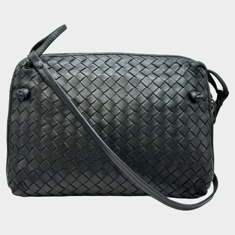 Bottega Veneta women's black Intrecciato Weave rectangular camera bag