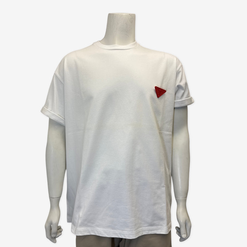 Prada men's t-shirt with a red logo pin