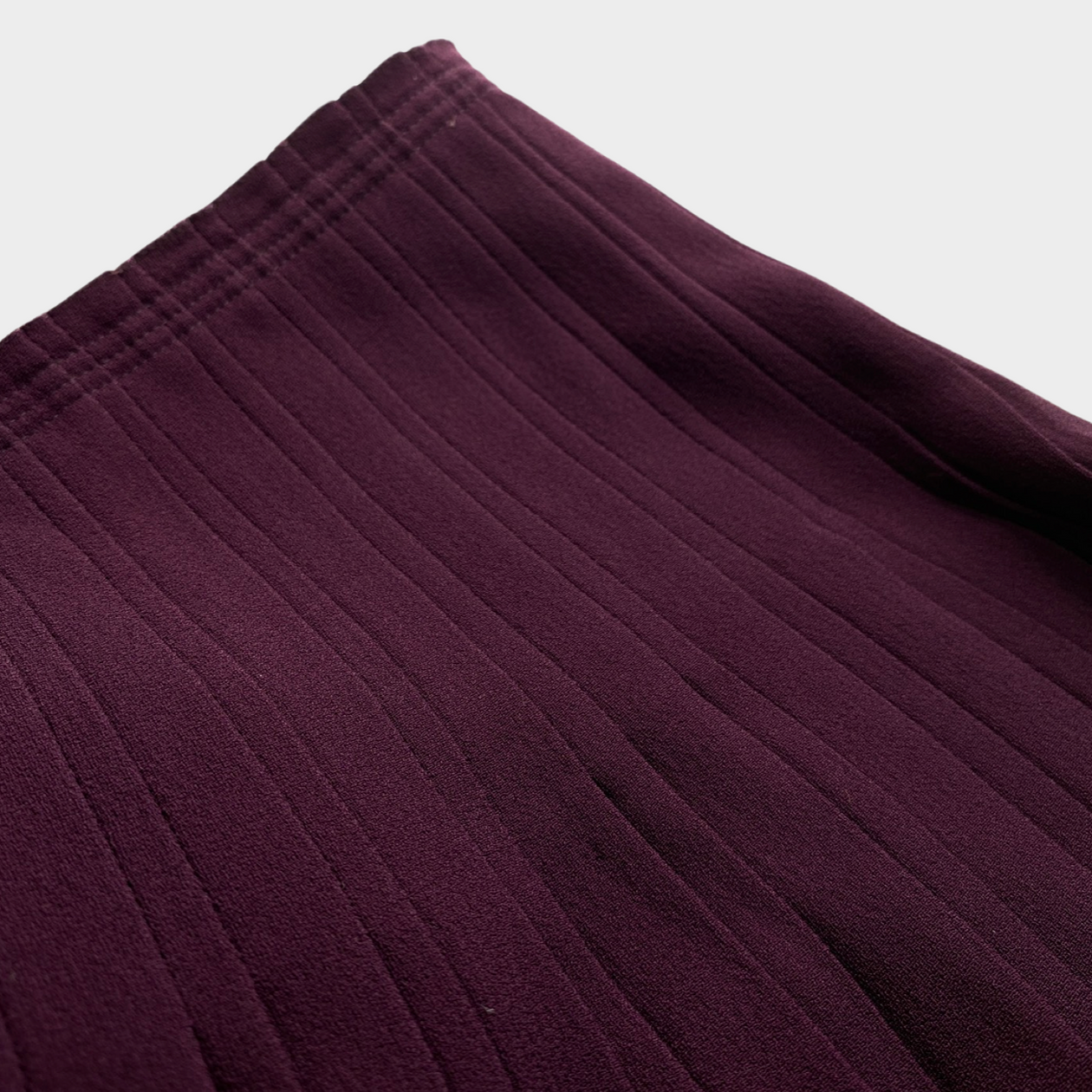 Prada purple mid-length pleated skirt – Loop Generation