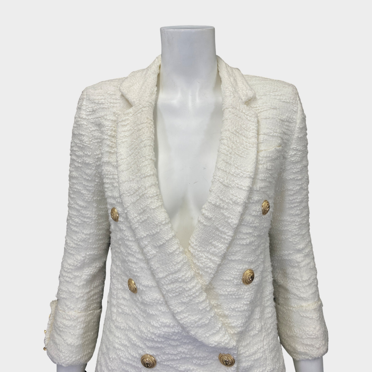 Balmain hot sale white coat