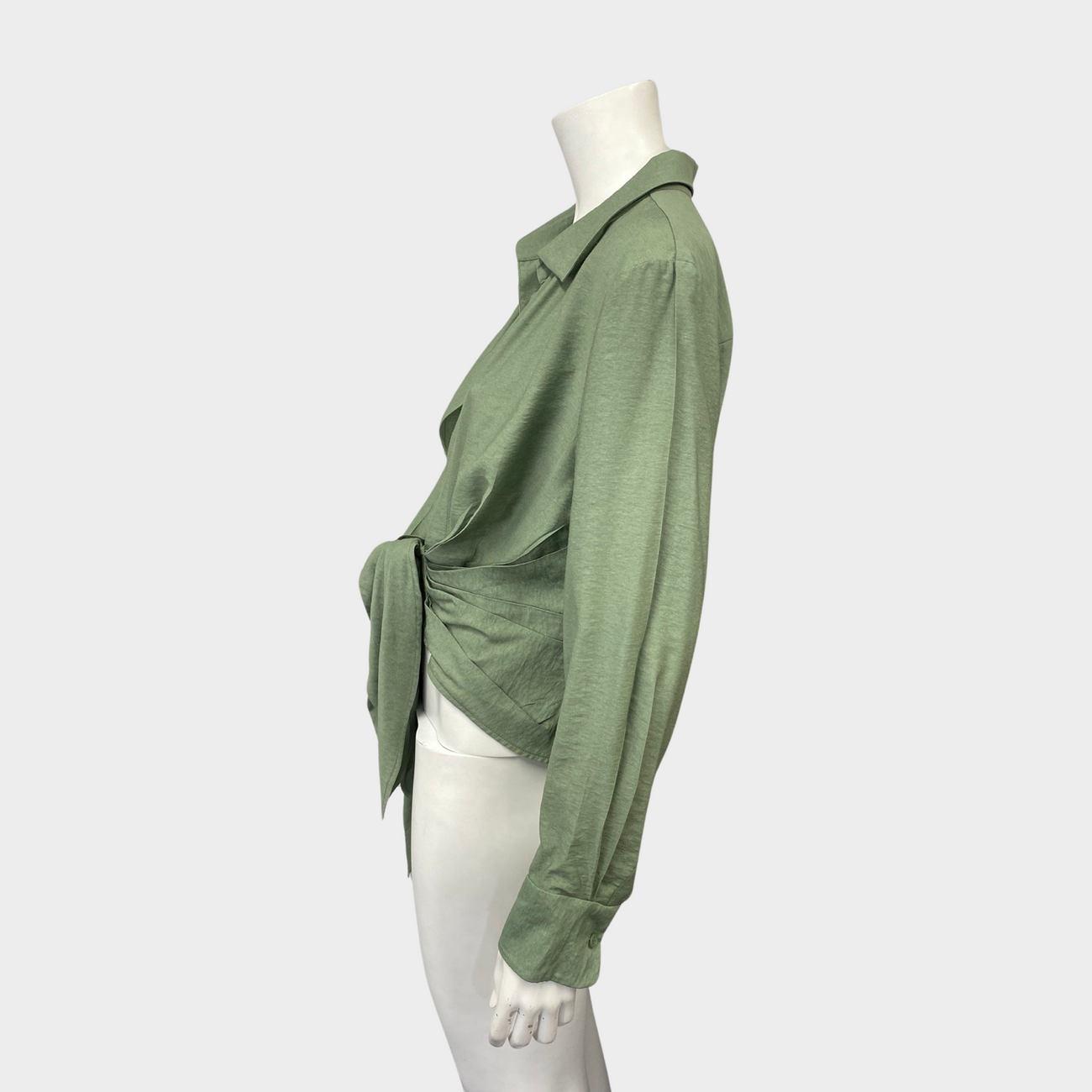 Jacquemus women's green chemise bahia shirt – Loop Generation