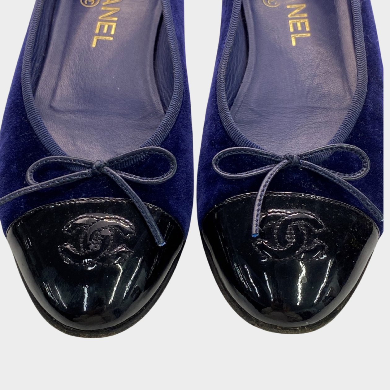 Chanel discount bow flats