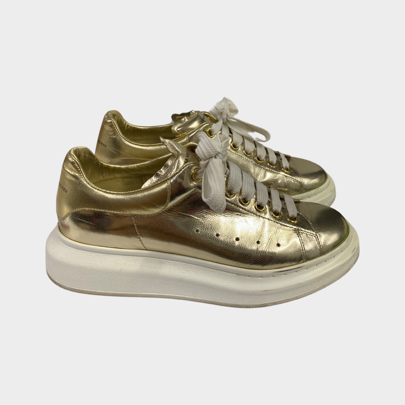 Alexander mcqueen hot sale sneakers gold