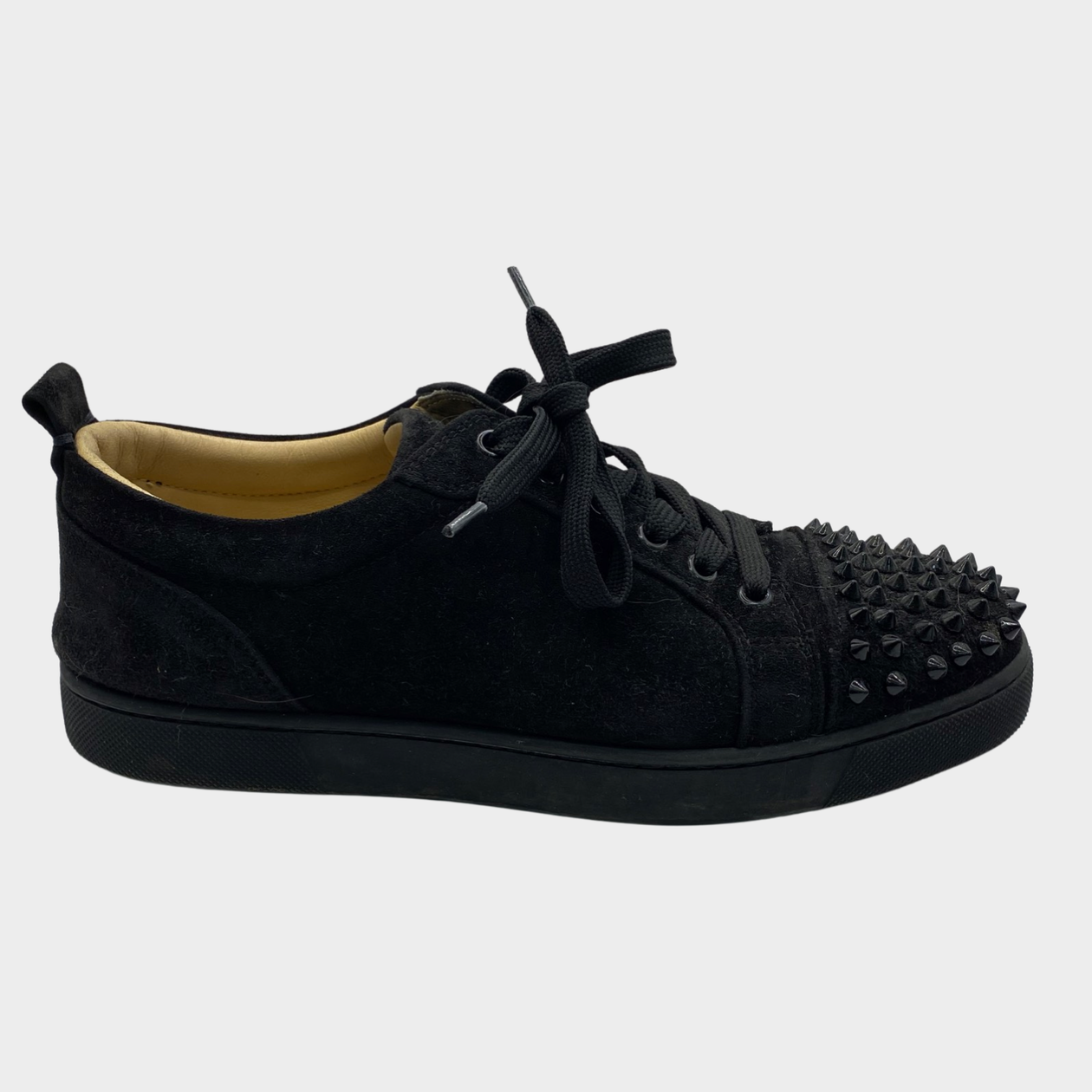 Christian louboutin clearance low top black