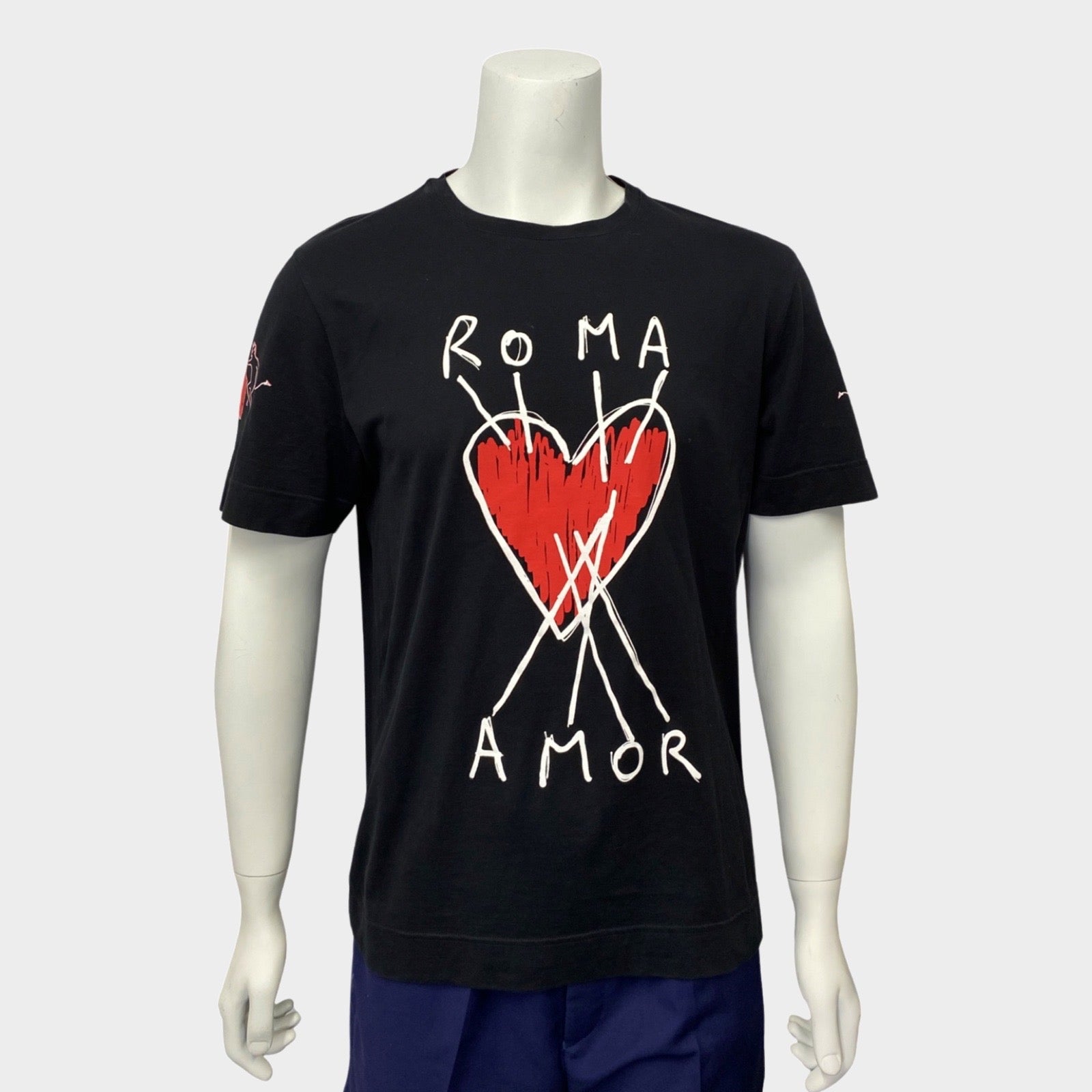 Fendi men's 'Roma Amor' black cotton T-shirt with heart graphic