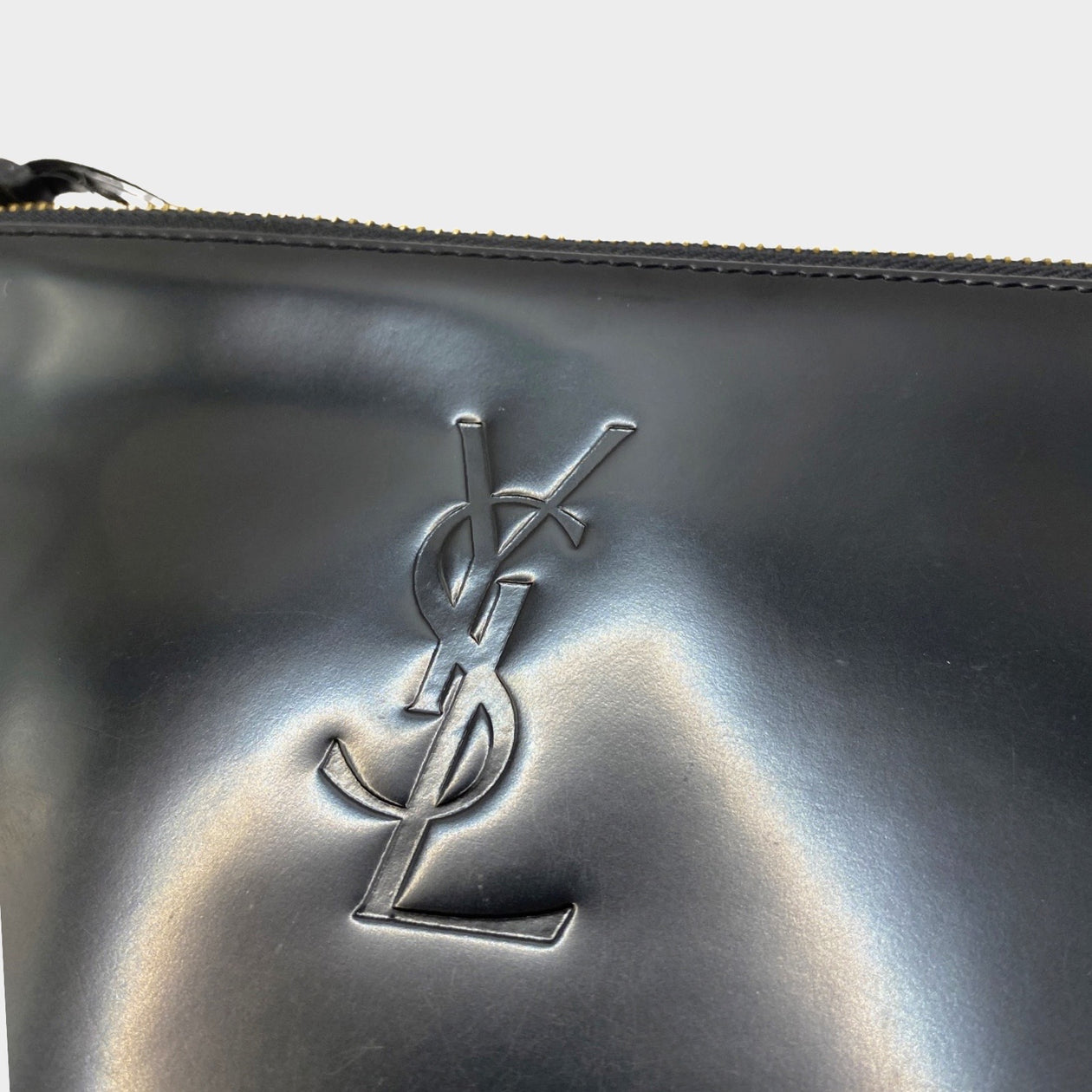 Envelope patent-leather clutch bag | Saint Laurent