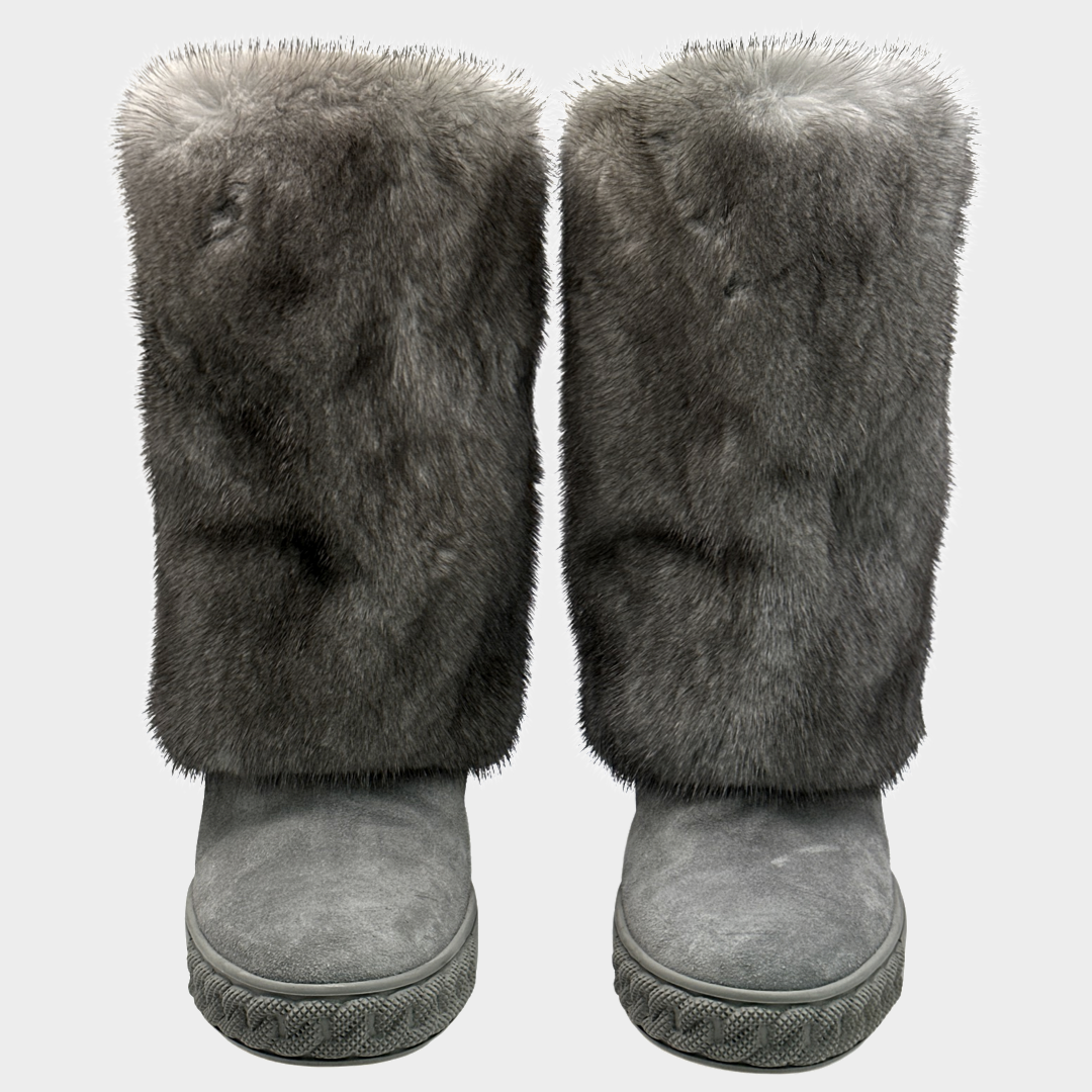 Mink on sale fur boots