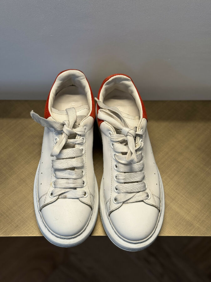 Alexander McQueen women s white and red Oversized leather trainers Loop Generation