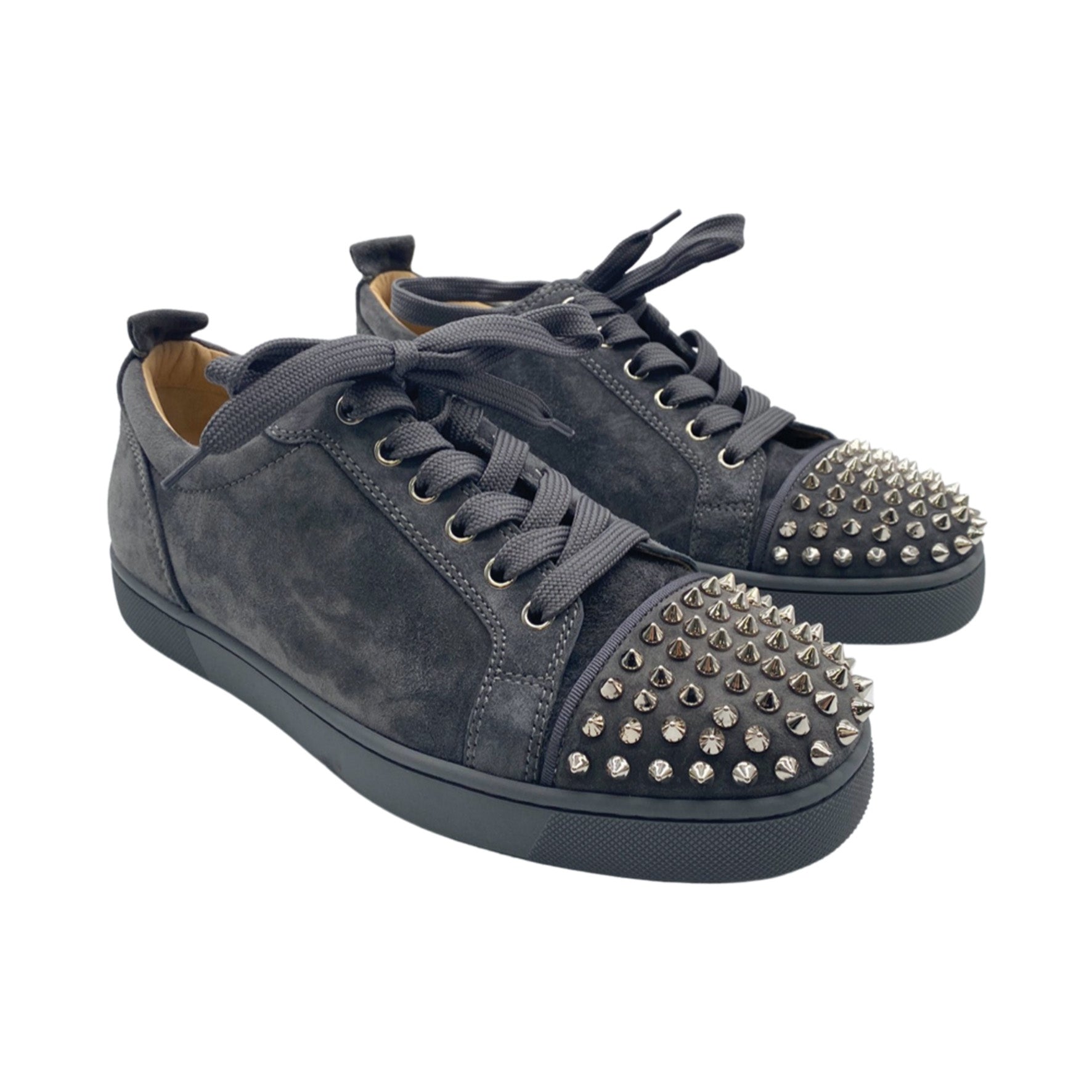 Louboutin hot sale grey low