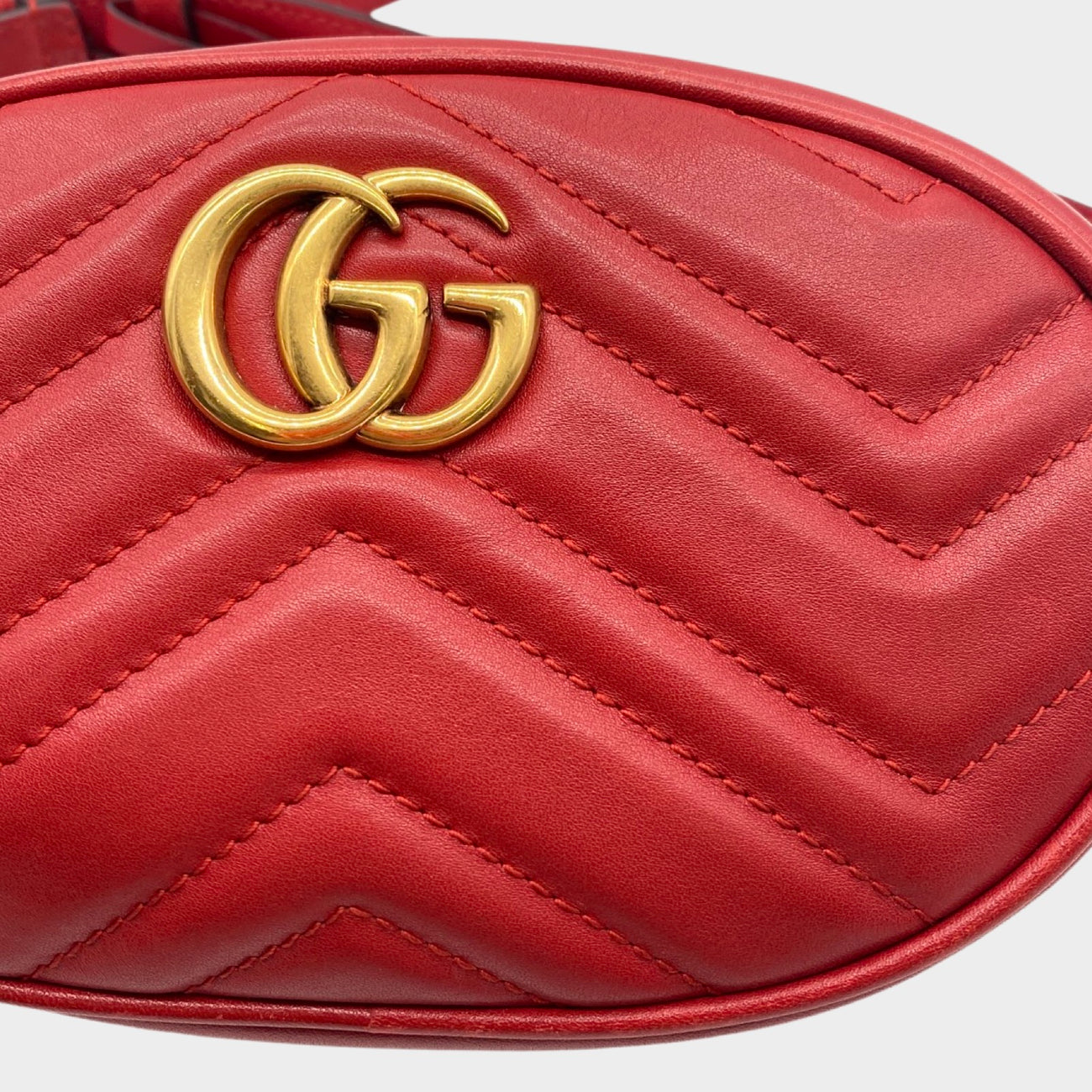 GUCCI Soho Medium Red leather Gold Chain – Second Edition NY
