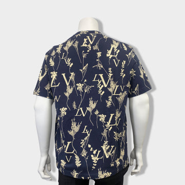 Louis Vuitton® LV Printed Leaf Regular Shirt Blue Glacier. Size L0