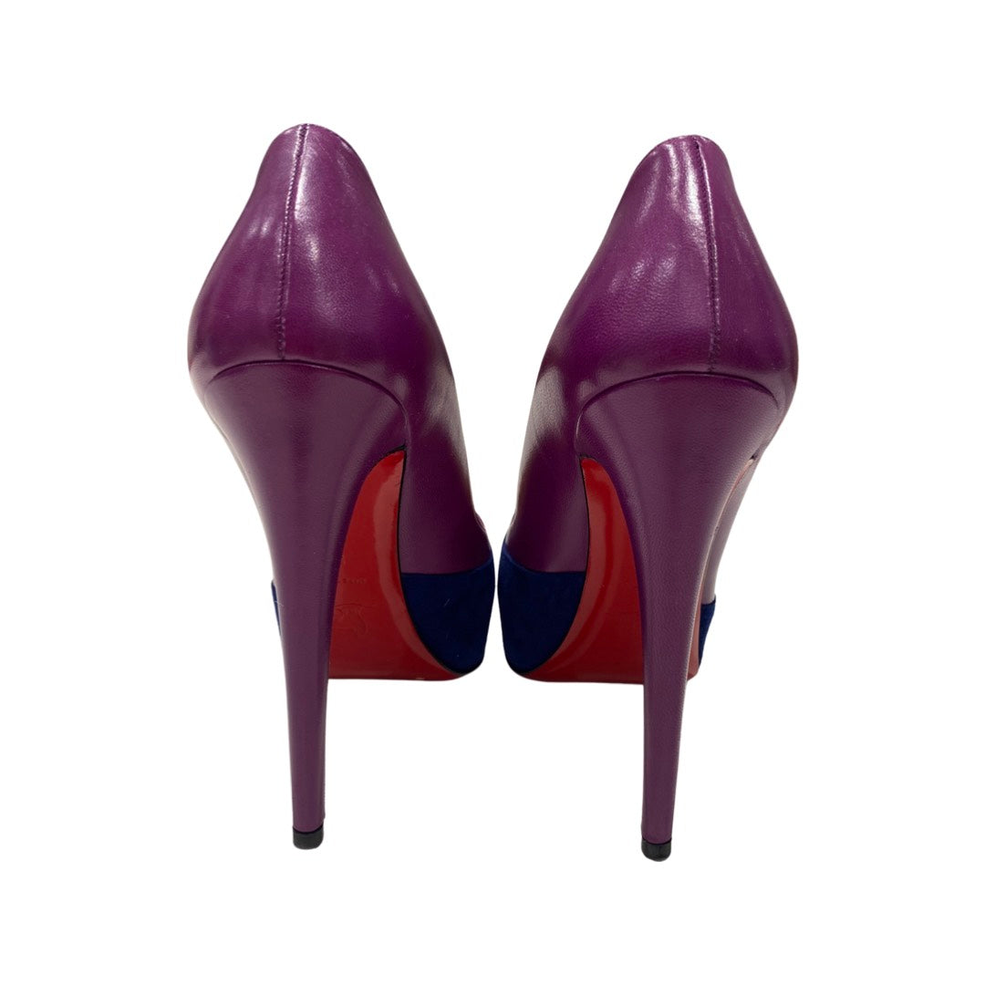 Louboutin sales navy pumps