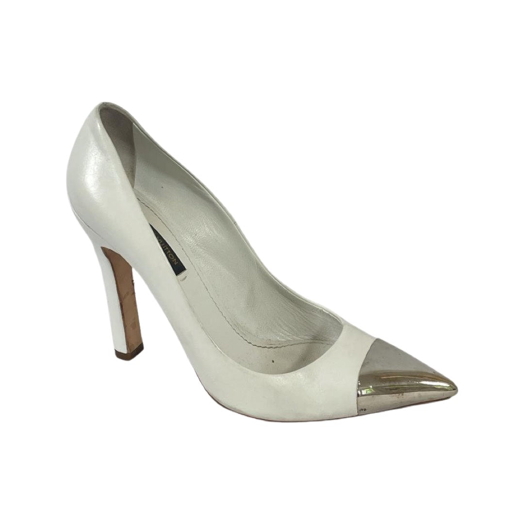 Chérie leather heels Louis Vuitton White size 38.5 EU in Leather