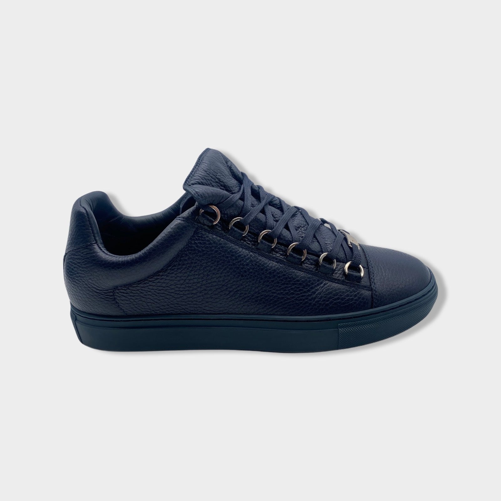 Balenciaga navy trainers hotsell