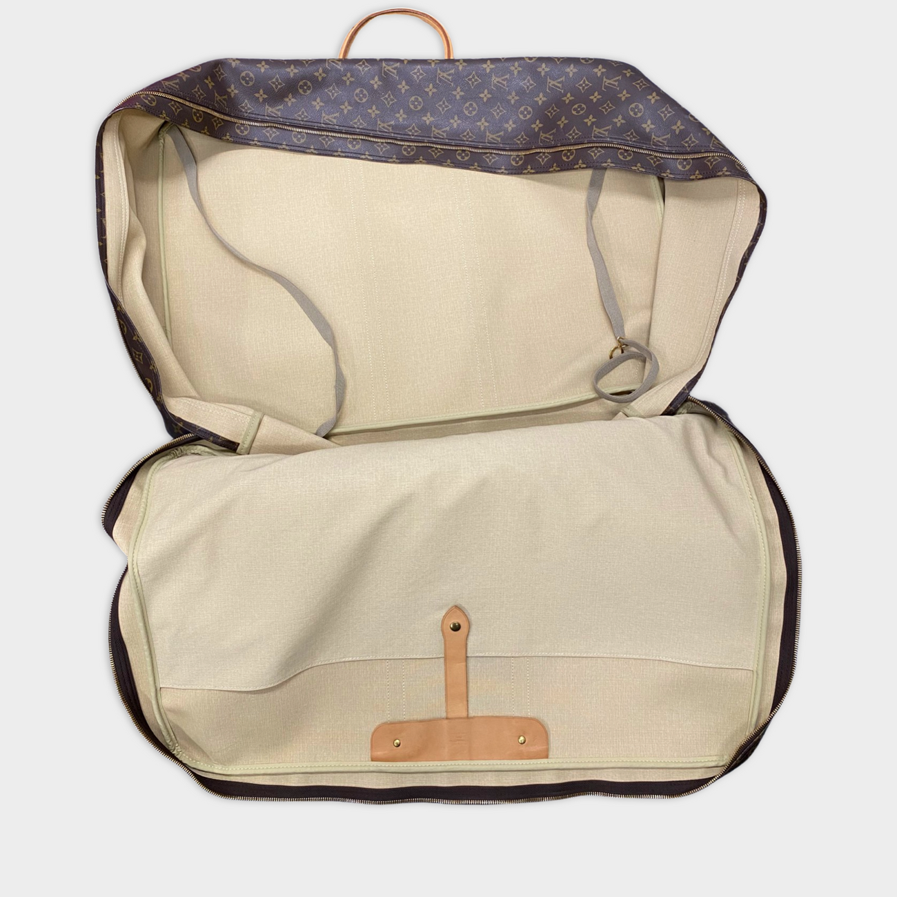 LOUIS VUITTON Alizé 3 travel bag in brown monogran canvas - VALOIS  VINTAGE PARIS