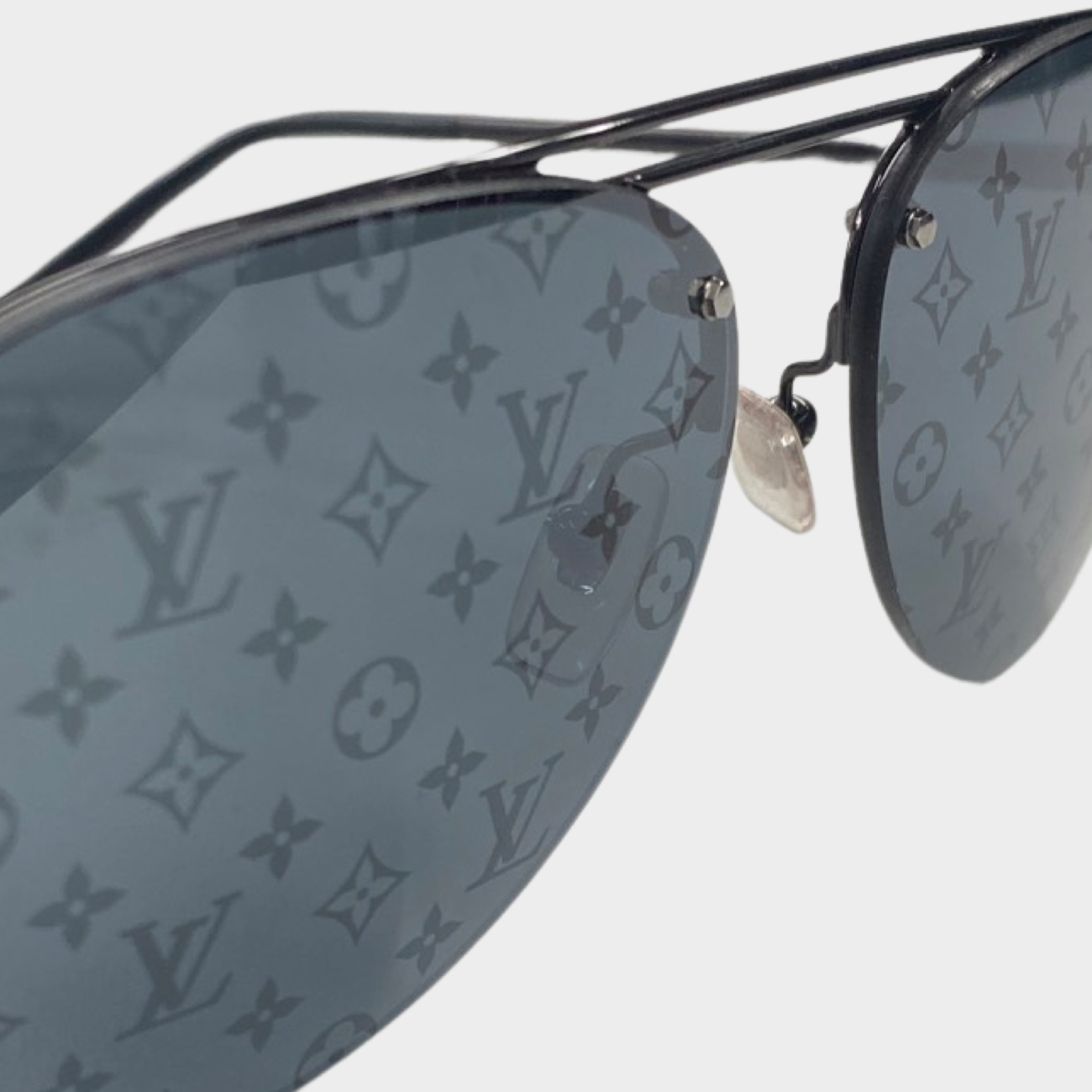 Louis Vuitton #112 Sunglasses Clockwise Teardrop Metal black