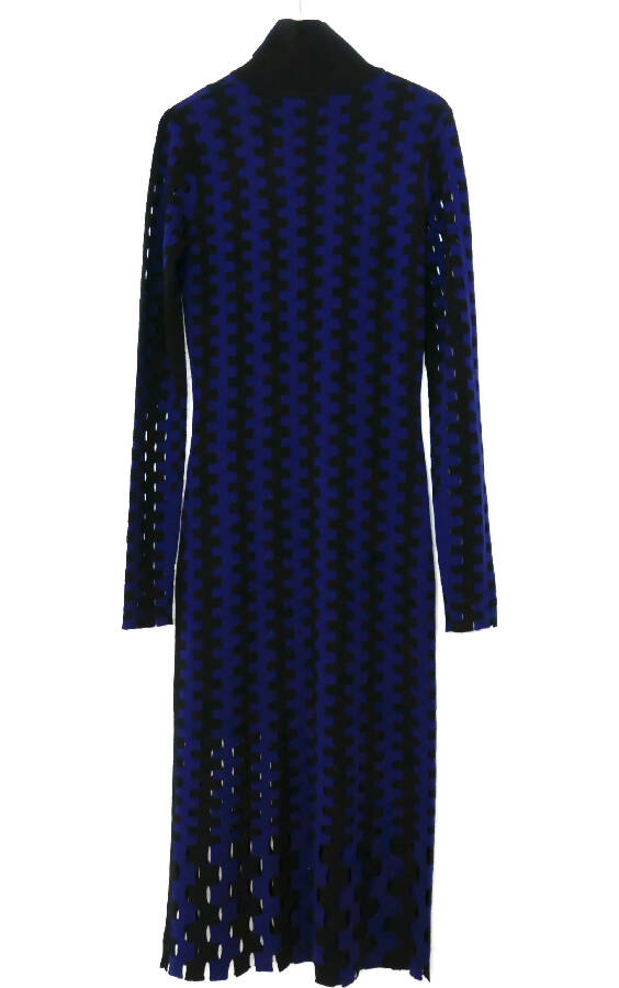 Diane Von Furstenberg women s black and blue geometrical print wool Kn Loop Generation