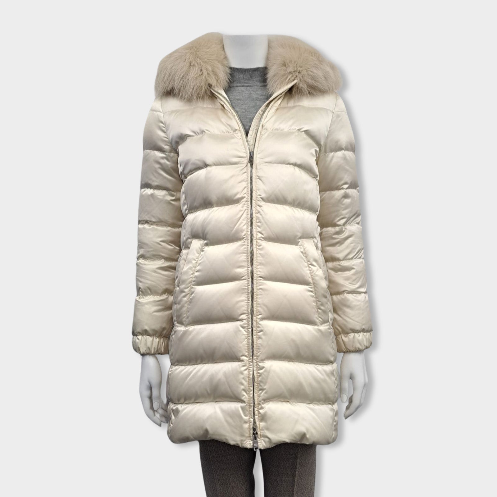 PRADA ecru down feather puffer jacket with fur collar – Loop 