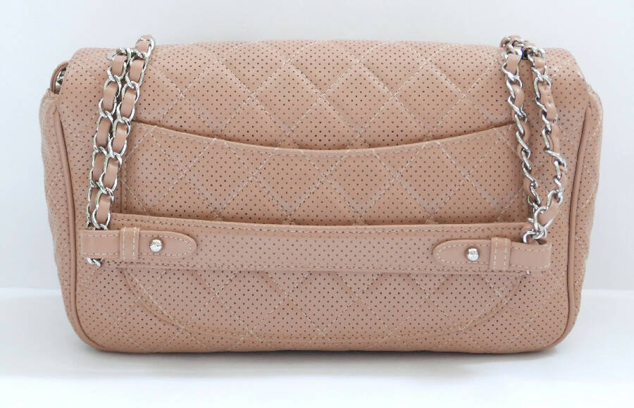 Chanel quilted leather classic flap sales bag