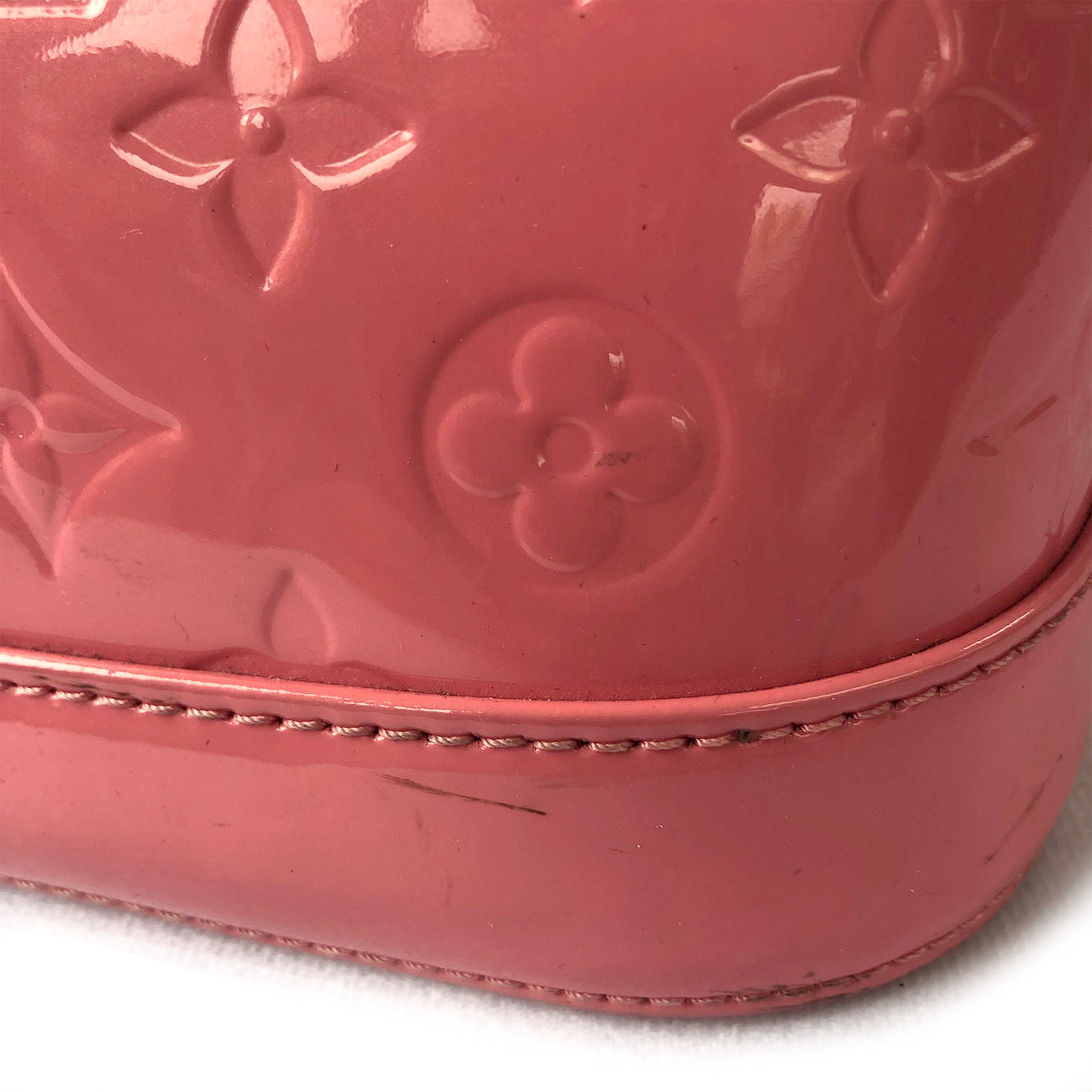 LOUIS VUITTON Alma Bag in Pink Monogram Patent Leather Small -  Israel