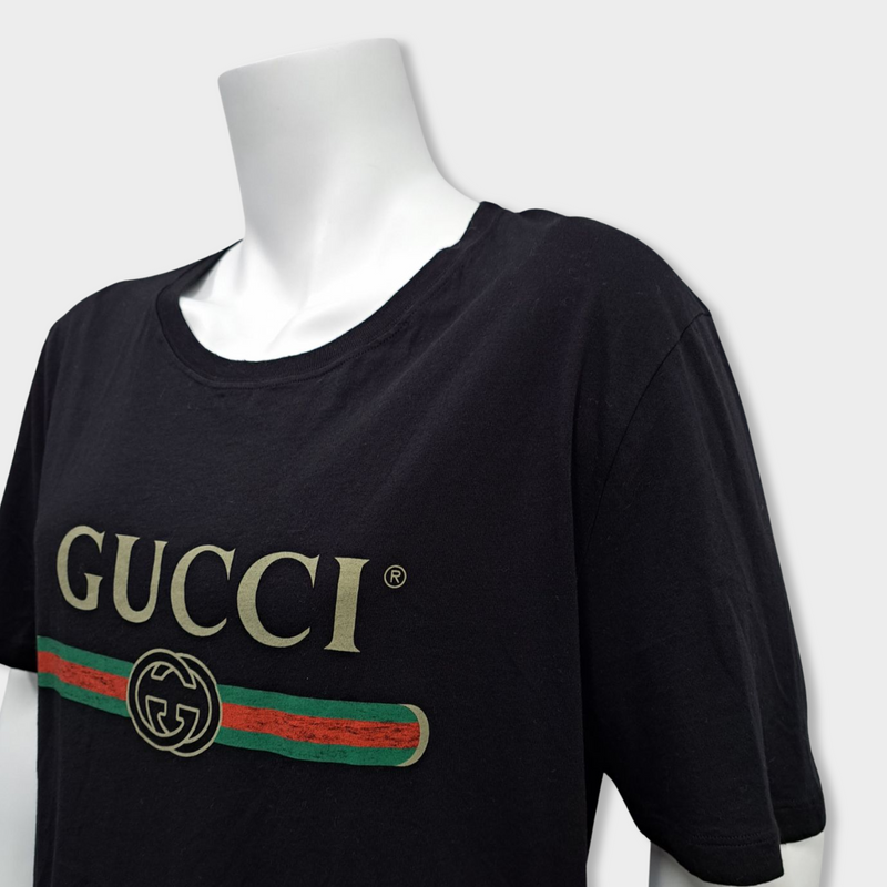 pre-loved GUCCI black cotton T-shirt with logo print