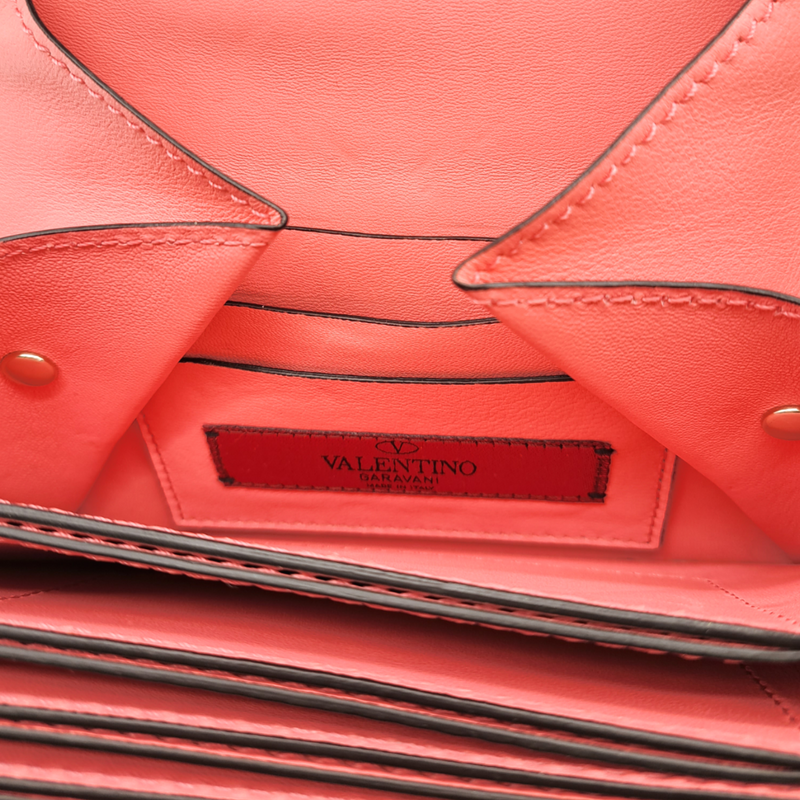 VALENTINO pink leather handbag