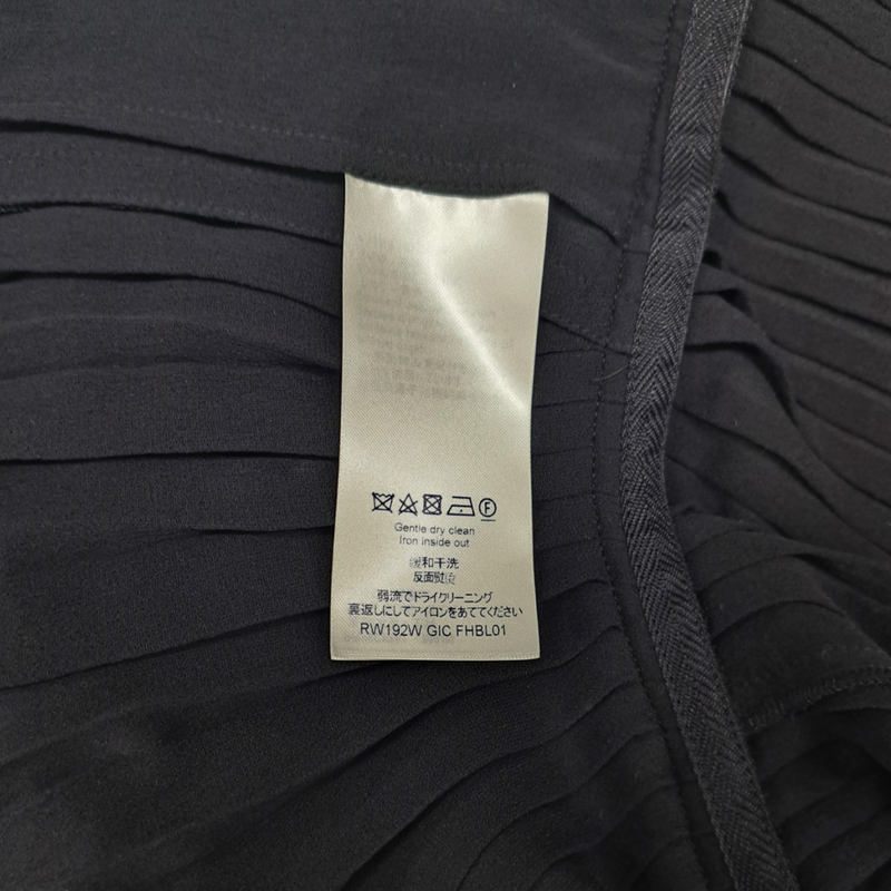 LOUIS VUITTON black silk pleated blouse